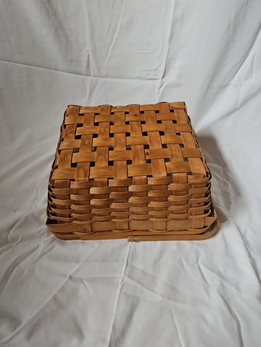 Woven Natural Brown Picnic Basket with Handle